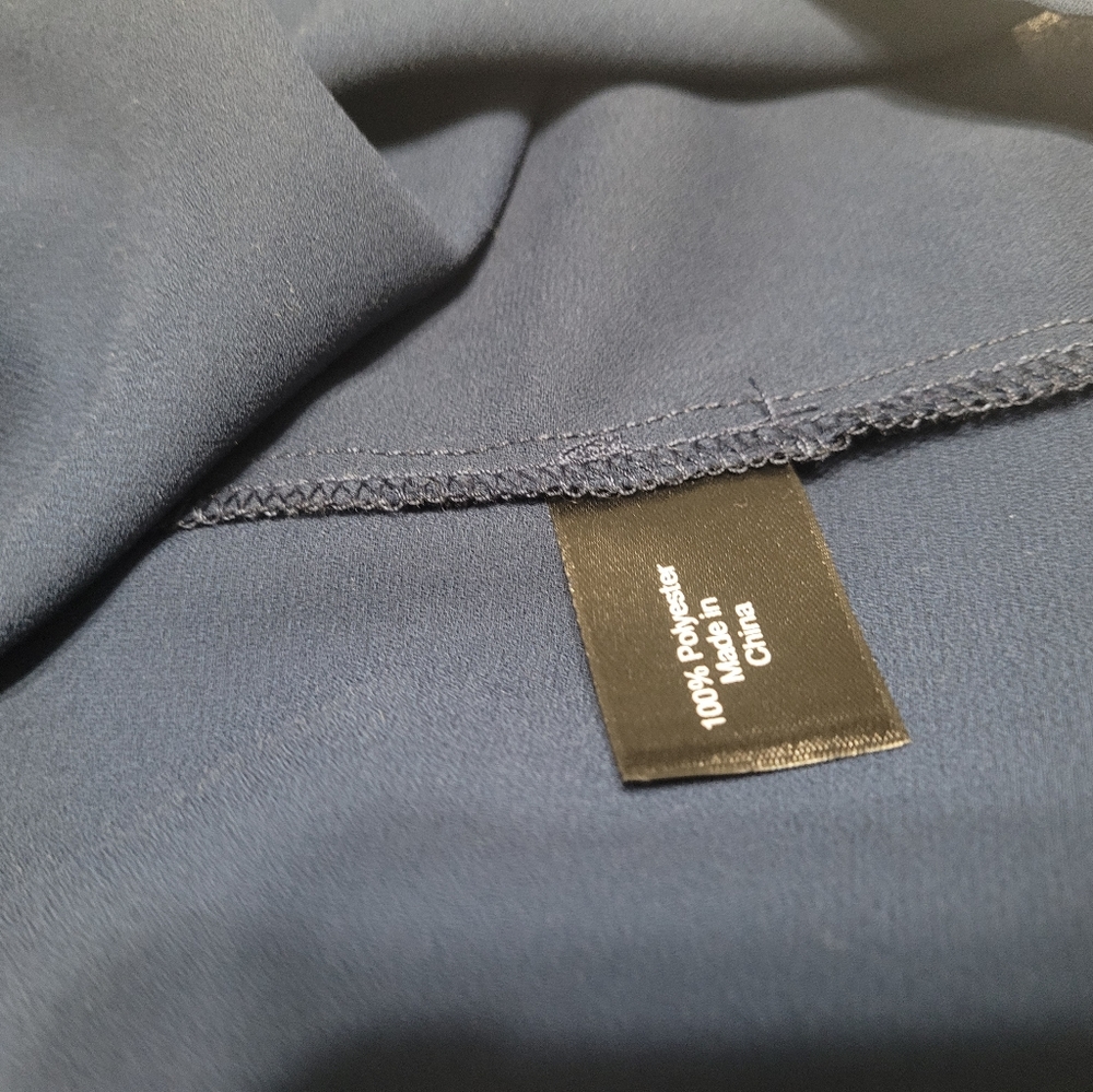 Navy blue top - Picture 6 of 6